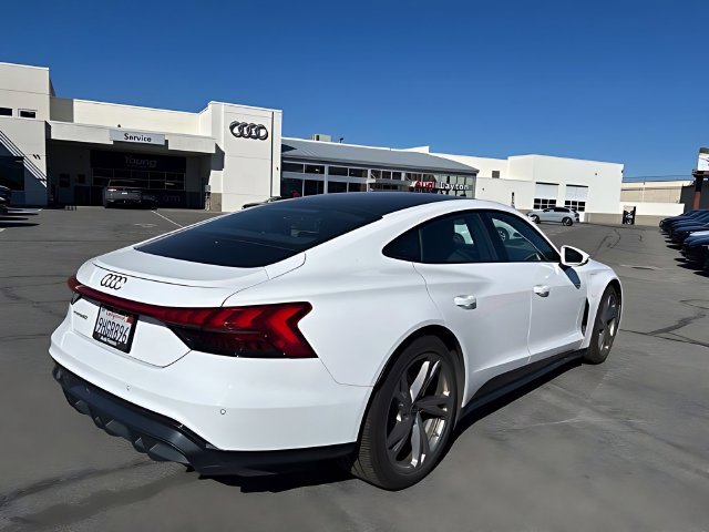 Used 2023 Audi e-tron GT Premium Plus w/ Executive Package AWD/4WD image 3