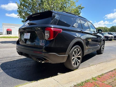 Used 2020 Ford Explorer ST w/ Premium Technology Package AWD/4WD image 2