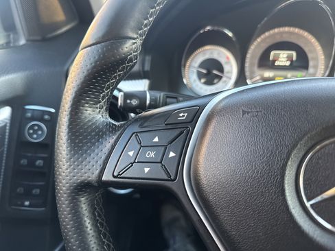 Used 2014 Mercedes-Benz GLK 350 4MATIC image 18