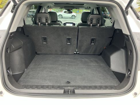 Used 2020 GMC Terrain SLT w/ Preferred Package image 30