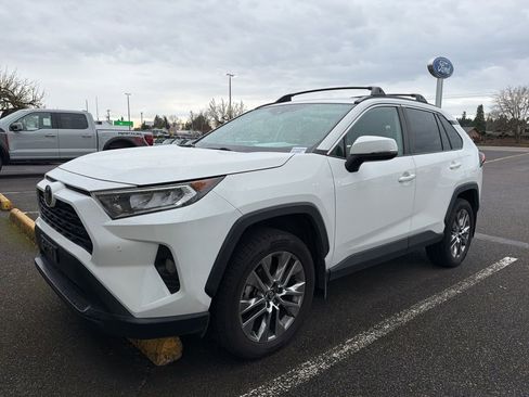 Used 2019 Toyota RAV4 XLE Premium w/ Advanced Technology Package image 1