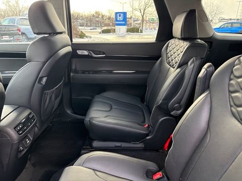 Used 2021 Hyundai Palisade Limited image 21