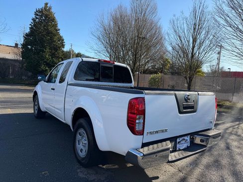 Used 2006 Nissan Frontier XE w/ (G01) XE Preferred Pkg image 11