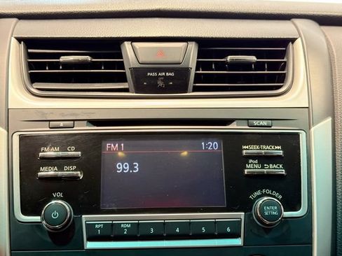 Used 2017 Nissan Altima 2.5 S w/ Power Driver Seat Package FWD image 11