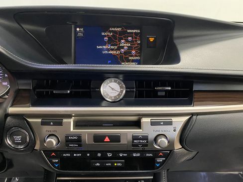 Used 2018 Lexus ES 350 image 19