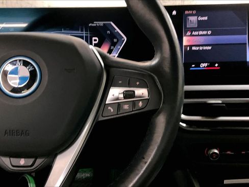 Used 2023 BMW i4 eDrive35 w/ Premium Package image 21