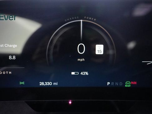 Used 2023 Lucid Air Grand Touring image 24