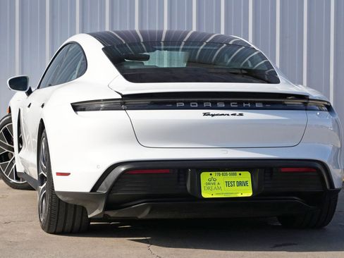 Used 2023 Porsche Taycan 4S w/ Premium Package image 6