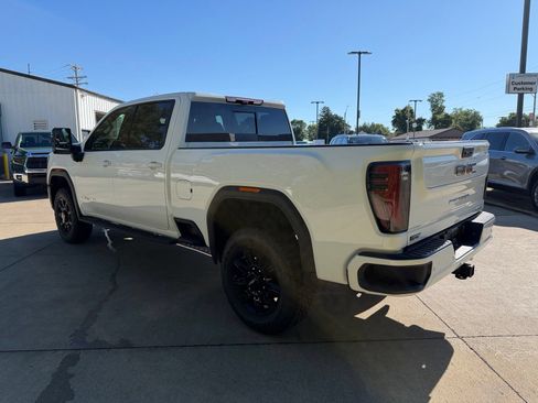 New 2026 GMC Sierra 2500 AT4 w/ AT4 Premium Plus Package AWD/4WD image 29