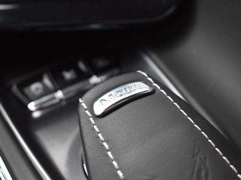 Used 2024 Chevrolet Corvette Stingray Premium Conv w/ Z51 Performance Package RWD image 26