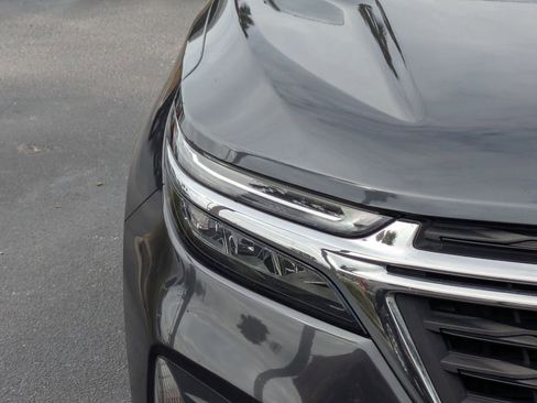 Used 2023 Chevrolet Equinox LT image 10