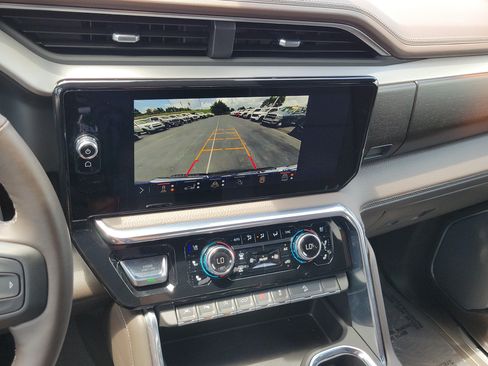 Used 2026 GMC Sierra 1500 Denali w/ Denali Reserve Package AWD/4WD image 26