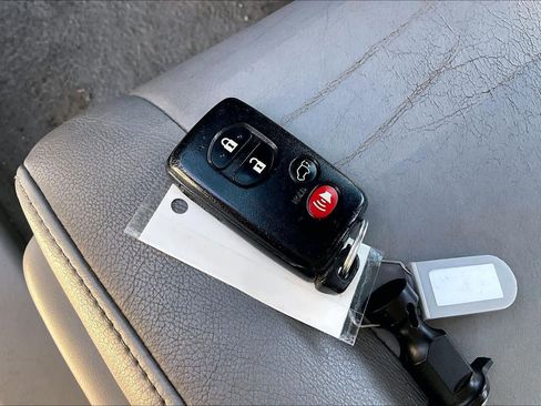 Used 2008 Toyota Highlander Limited FWD image 13