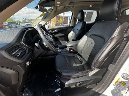 Used 2020 Ford Escape Titanium w/ Titanium Premium Package 2.0 image 13