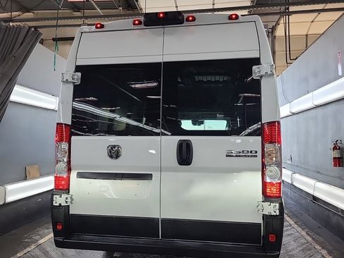Used 2025 RAM ProMaster 3500 w/ Convenience Group FWD image 5
