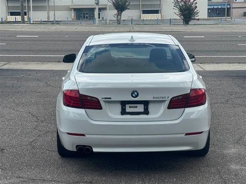 Used 2013 BMW 528i xDrive Sedan AWD/4WD image 3