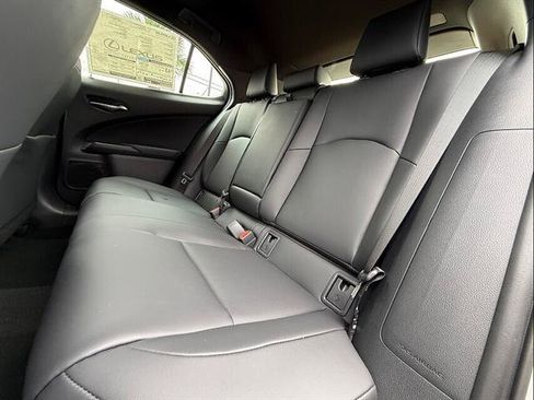 New 2026 Lexus UX 300h FWD image 12