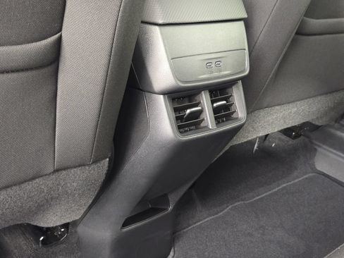 New 2027 Chevrolet Equinox LT w/ Midnight Edition FWD image 33