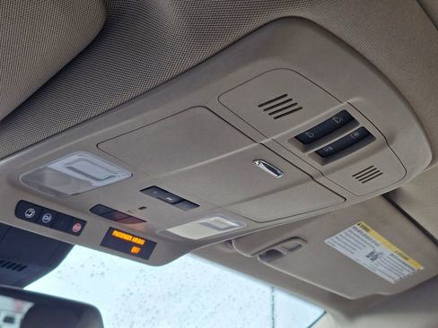 Used 2016 Buick Envision Premium image 34