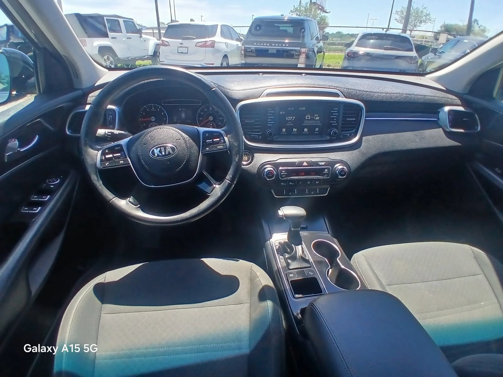 Used 2020 Kia Sorento S FWD image 41