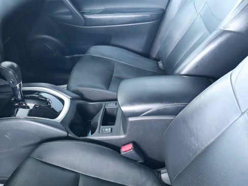 Used 2015 Nissan Rogue SL w/ SL Premium Package FWD image 18