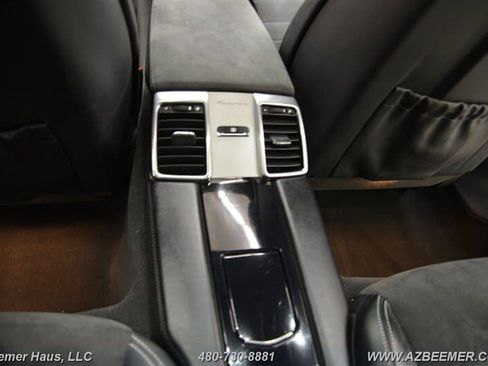 Used 2013 Porsche Panamera GTS image 26