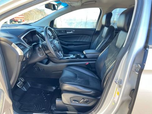 Used 2016 Ford Edge Sport w/ Technology Package image 16