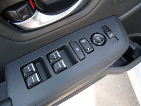 New 2025 Honda Pilot Touring image 19