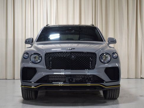 New 2026 Bentley Bentayga Extended Wheelbase AWD/4WD image 12