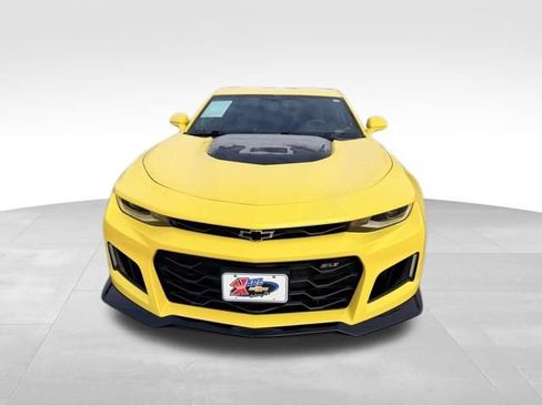 Certified 2018 Chevrolet Camaro ZL1 image 3