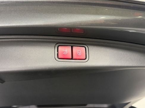 Used 2024 Mercedes-Benz AMG GT 55 image 33