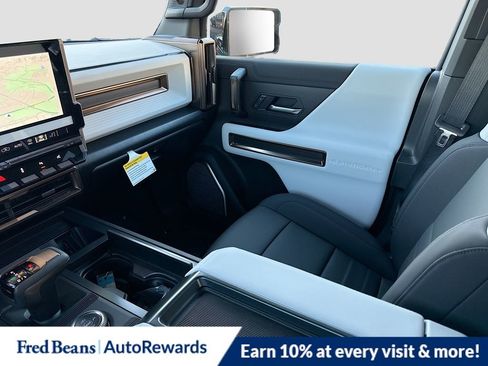 New 2025 GMC Hummer EV 2X w/ Extreme Off-Road Package image 26