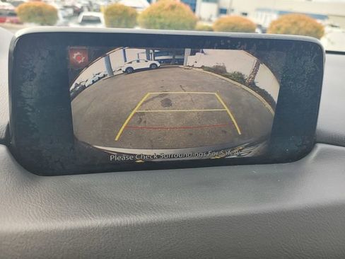 Used 2018 MAZDA CX-5 Touring w/ Preferred Equipment Package image 22