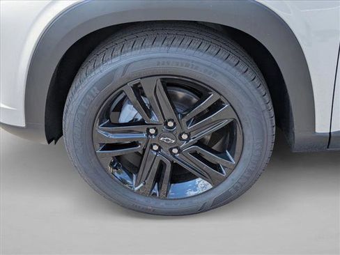 New 2026 Chevrolet Trax ACTIV w/ Driver Confidence Package image 10