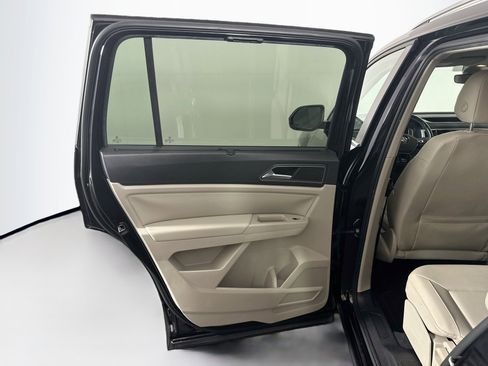 Used 2019 Volkswagen Atlas SEL R-Line AWD/4WD image 26