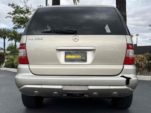 Used 2003 Mercedes-Benz ML 320 4MATIC image 42
