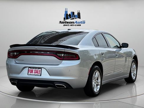 Used 2021 Dodge Charger SXT RWD image 4