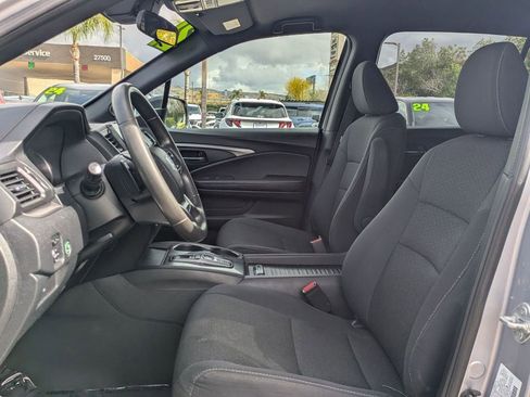 Used 2021 Honda Passport Sport image 14