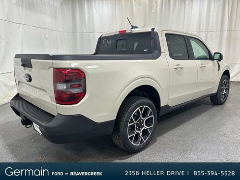 New 2025 Ford Maverick Lariat image 8