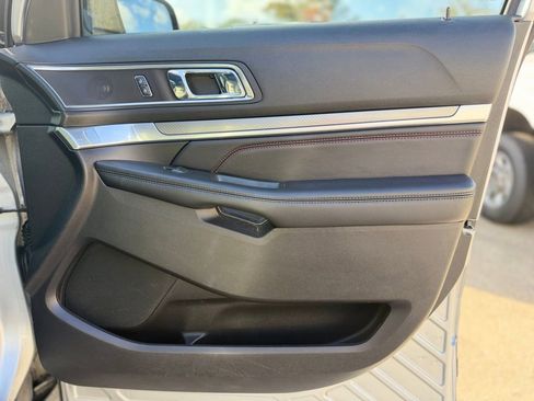 Used 2019 Ford Explorer Sport w/ Equipment Group 401A image 12