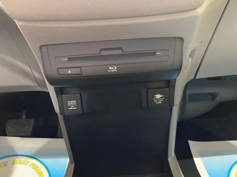 Used 2018 Honda Odyssey Elite image 18
