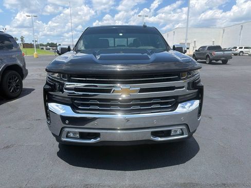 Used 2019 Chevrolet Silverado 1500 LTZ w/ LTZ Premium Package RWD image 2