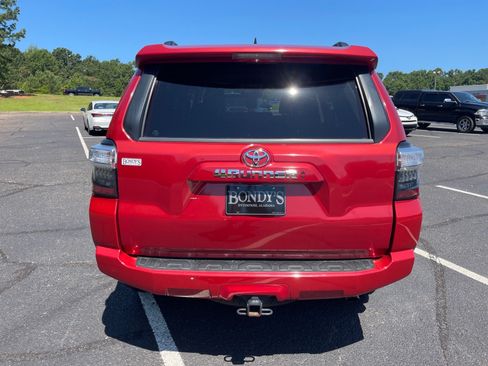 Used 2020 Toyota 4Runner SR5 Premium RWD image 15