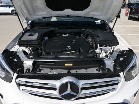 Used 2022 Mercedes-Benz GLC 300 4MATIC w/ Premium Package Lite image 30
