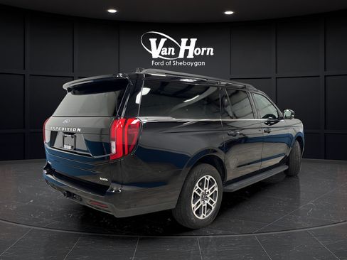 Certified 2025 Ford Expedition Max Active AWD/4WD image 7