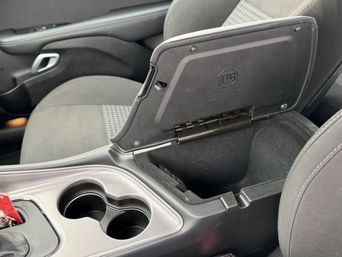 Used 2023 Dodge Challenger R/T w/ Blacktop Package image 26