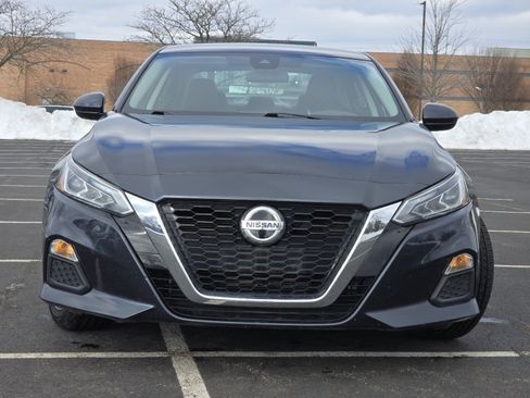 Used 2022 Nissan Altima 2.5 SV image 9