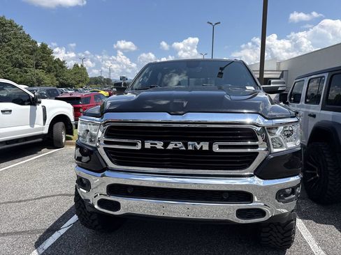Used 2019 RAM 1500 Big Horn AWD/4WD image 5
