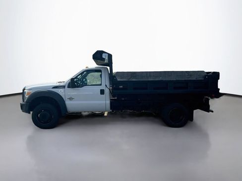 Used 2016 Ford F550 2WD Regular Cab Super Duty image 25