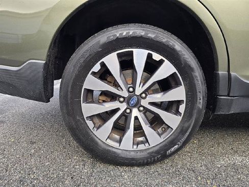 Used 2016 Subaru Outback 2.5i Limited image 15
